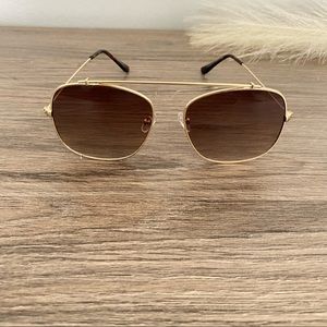 Perfect Brown and Gold Pilot Sunglasses